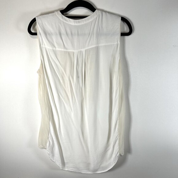 VINCE Ivory Beige Sleeveless Silk Blouse Style Top Shirt V Button Size Large - Picture 7 of 9